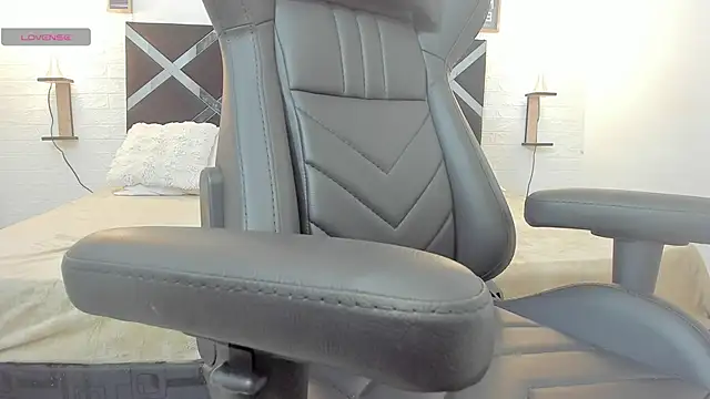 Snapshot of Katalina_red chatting on September 26, 7:10 pm Katalina red online show from September 26, 7:10 pm