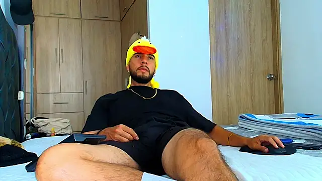 Snapshot of DaveSoldier chatting on February 21, 8:11 pm DaveSoldier online show from February 21, 8:11 pm