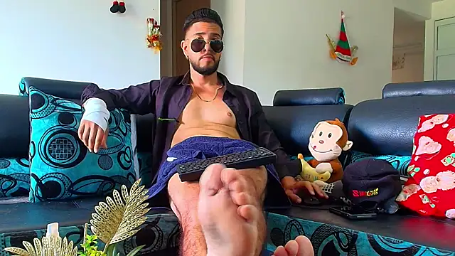 Snapshot of DaveSoldier chatting on December 17, 3:28 pm DaveSoldier online show from December 17, 3:28 pm