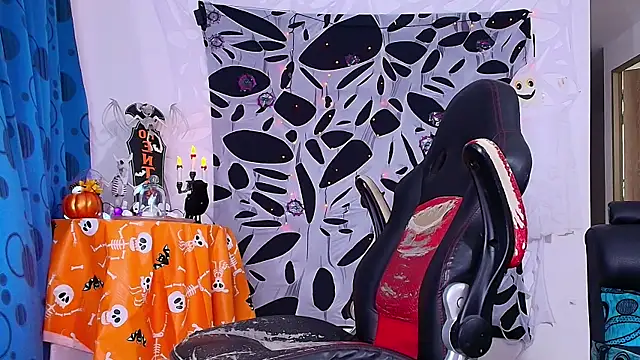 Snapshot of DaveSoldier chatting on November 3, 10:35 pm DaveSoldier online show from November 3, 10:35 pm