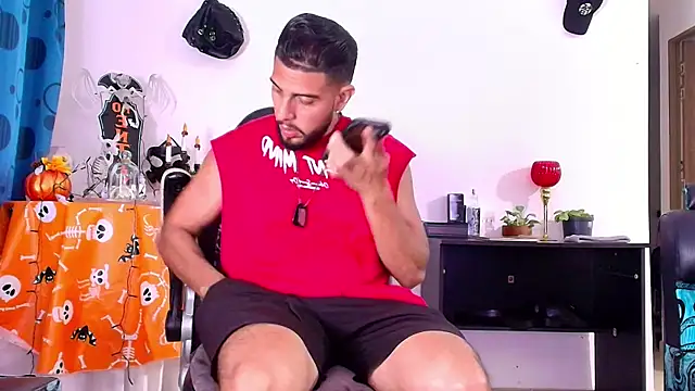 Snapshot of DaveSoldier chatting on November 16, 10:57 pm DaveSoldier online show from November 16, 10:57 pm