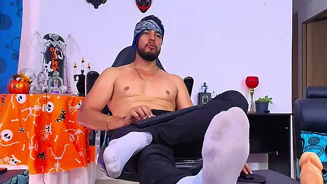 Snapshot of DaveSoldier chatting on November 6, 8:13 pm DaveSoldier online show from November 6, 8:13 pm