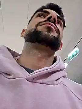 Snapshot of SoyTuMiembro chatting on January 15, 4:54 pm SoyTuMiembro online show from January 15, 4:54 pm