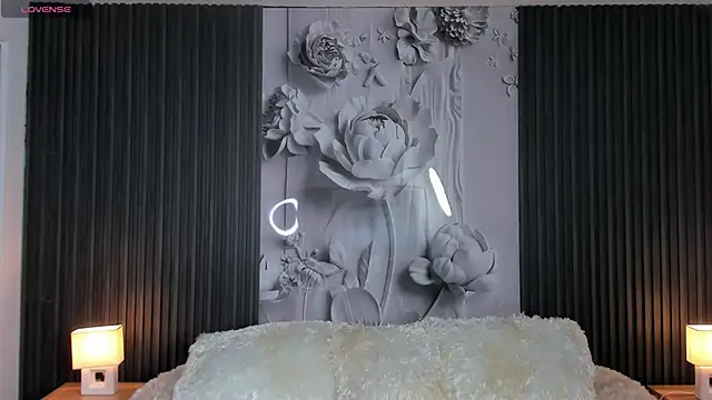 ShaniaDaniels online show from January 8, 10:16 pm