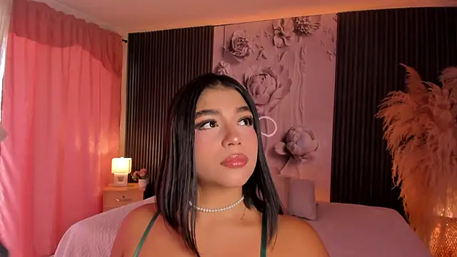 ShaniaDaniels online show from March 30, 9:49 pm