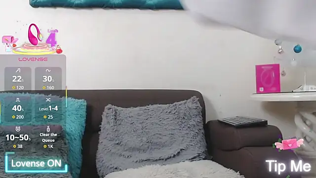 LiamBrown09 online show from December 19, 7:05 pm