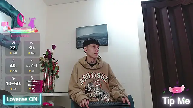 LiamBrown09 online show from January 9, 12:01 pm