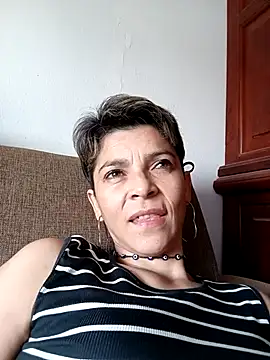 Lulypsicologasexual online show from February 11, 9:03 pm