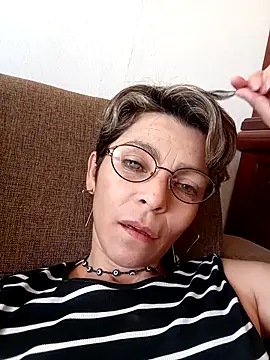 Lulypsicologasexual online show from December 15, 5:08 pm