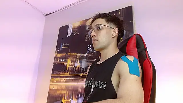alexgiraldo   online show from March 16, 6:06 am