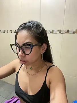 jessens144 online show from October 18, 3:41 am