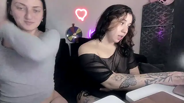 Snapshot of torithequeen chatting on February 26, 3:01 pm torithequeen online show from February 26, 3:01 pm