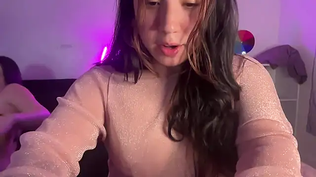 Snapshot of nina_lovez chatting on October 10, 1:28 am nina lovez online show from October 10, 1:28 am