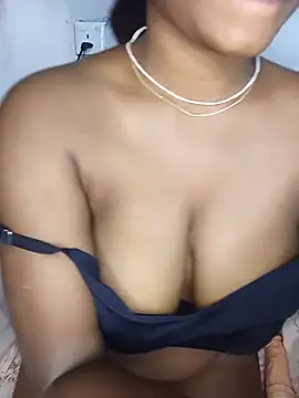 MickMicky online show from May 25, 5:51 am