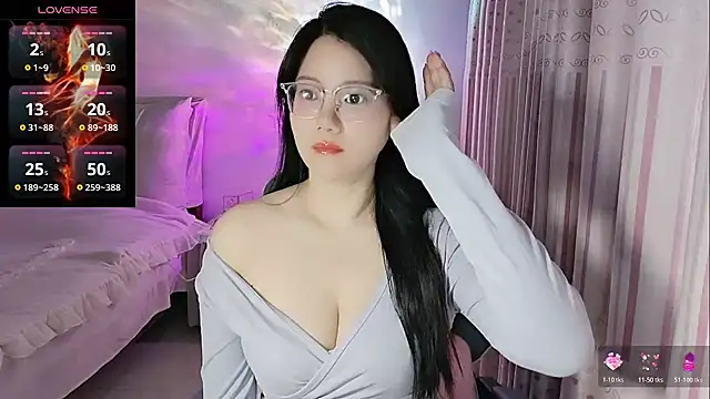 Snapshot of ManM-88 chatting on October 29, 12:15 pm ManM-88 online show from October 29, 12:15 pm