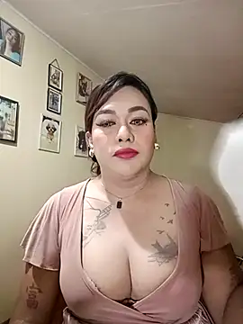 EmmaKantutera online show from February 4, 11:38 am