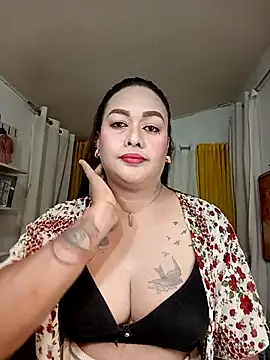 Snapshot of EmmaKantutera chatting on January 14, 8:51 am EmmaKantutera online show from January 14, 8:51 am