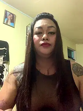 EmmaKantutera online show from January 17, 6:00 pm