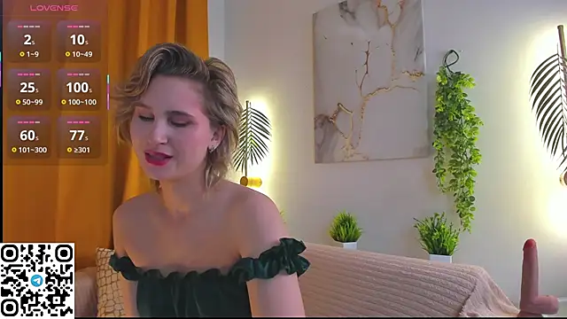 odelynbrower online show from November 2, 12:26 am