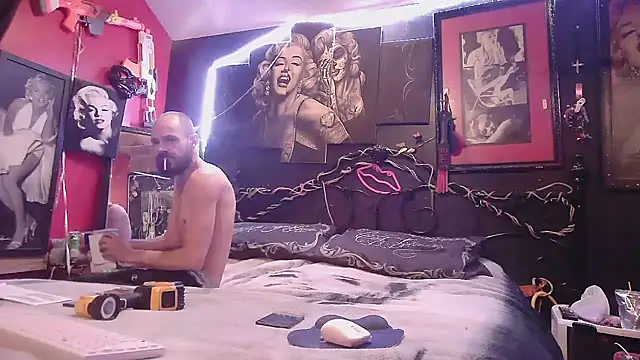 Splash Queen420 online show from February 7, 12:40 am