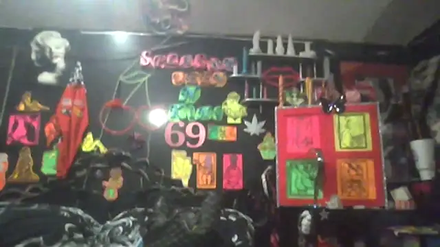 Splash Queen420 online show from May 20, 3:47 am