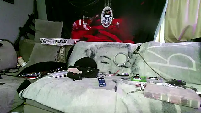 Splash Queen420 online show from November 7, 6:51 am