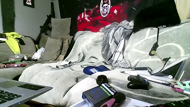 Splash Queen420 online show from November 9, 6:39 am