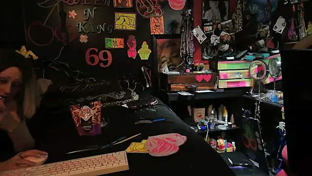 Splash Queen420 online show from March 3, 3:35 am