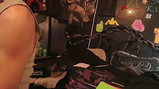 Splash Queen420 online show from March 18, 2:26 am