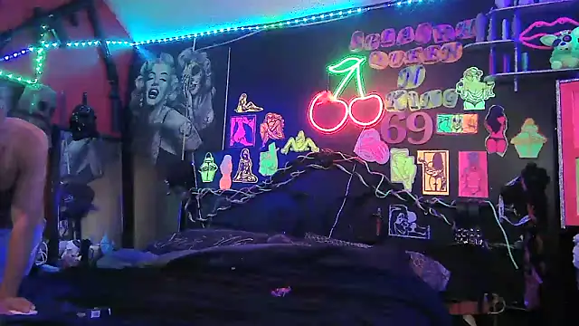 Splash Queen420 online show from March 27, 8:26 am