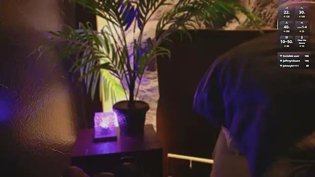 alisonn moon online show from April 5, 12:45 pm