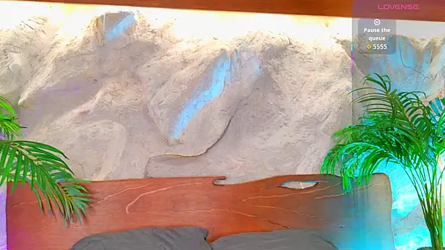 alisonn moon online show from March 26, 10:07 pm