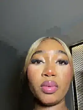 alisonn moon online show from March 1, 4:51 pm