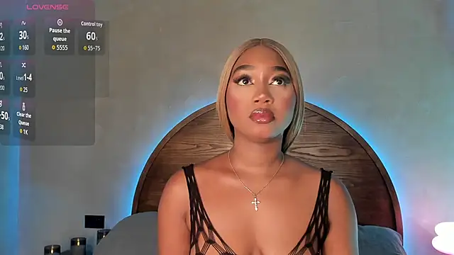 alisonn moon online show from November 24, 10:10 pm