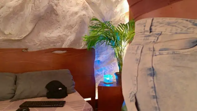 alisonn moon online show from February 25, 10:20 pm