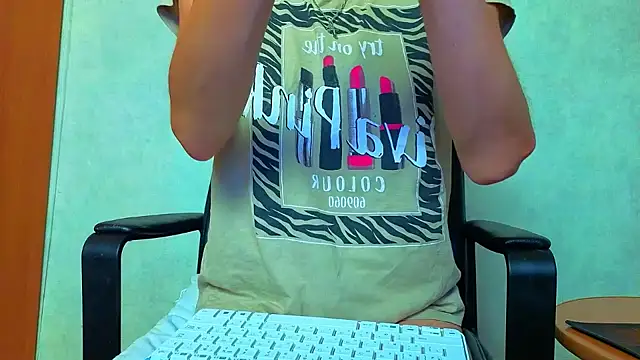 Bom Mia Bom online show from July 17, 12:30 am