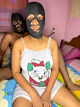 Snapshot of Sadaru_ chatting on September 30, 2:23 pm Sadaru  online show from September 30, 2:23 pm