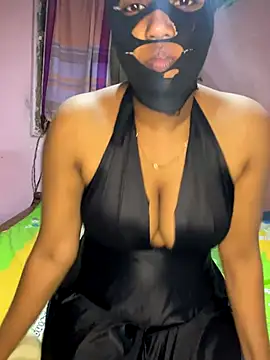 Snapshot of Sadaru_ chatting on October 7, 1:45 pm Sadaru  online show from October 7, 1:45 pm