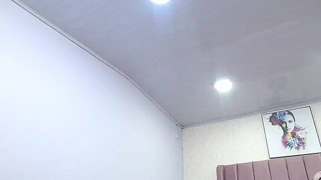 AriannaAdames online show from April 4, 12:34 pm