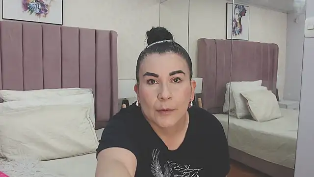 AriannaAdames online show from April 13, 12:31 pm