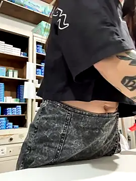 Snapshot of ferchule7 chatting on October 2, 4:43 pm ferchule7 online show from October 2, 4:43 pm