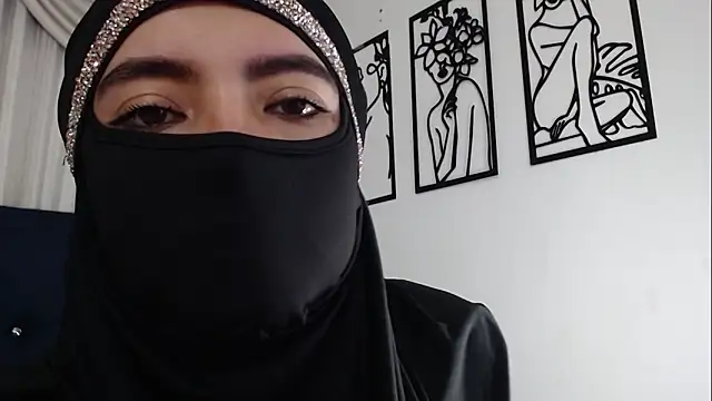 Snapshot of jade_nassar chatting on September 25, 3:12 am jade nassar online show from September 25, 3:12 am