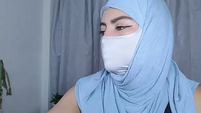 jade nassar online show from May 14, 8:39 pm