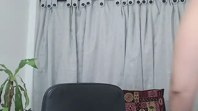 jade nassar online show from March 10, 7:51 pm