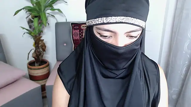 Snapshot of jade_nassar chatting on October 6, 7:25 pm jade nassar online show from October 6, 7:25 pm