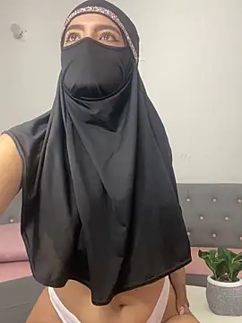 Snapshot of jade_nassar chatting on September 8, 9:25 pm jade nassar online show from September 8, 9:25 pm