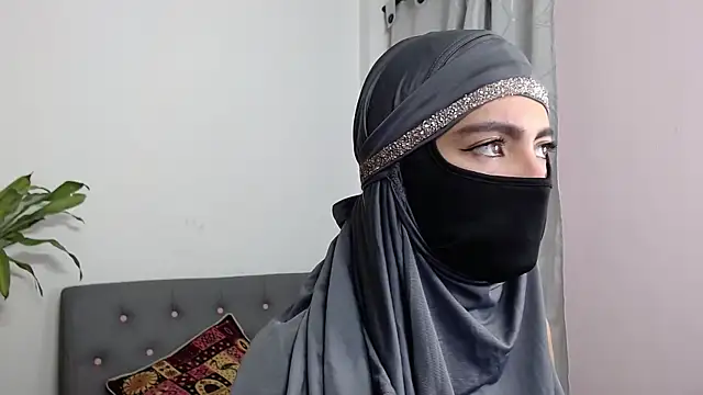 Snapshot of jade_nassar chatting on September 27, 10:38 pm jade nassar online show from September 27, 10:38 pm