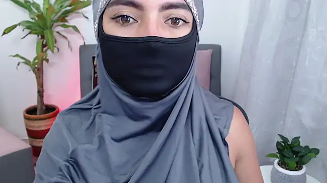 Snapshot of jade_nassar chatting on October 27, 10:22 pm jade nassar online show from October 27, 10:22 pm