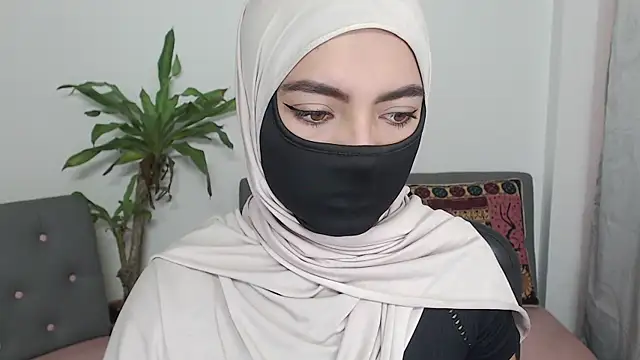 Snapshot of jade_nassar chatting on November 19, 8:53 pm jade nassar online show from November 19, 8:53 pm