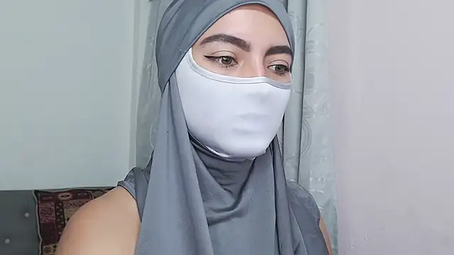 jade nassar online show from January 8, 1:44 am